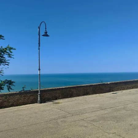 Homiday - La Casa Di Nonno Baffo Appartement Silvi Paese